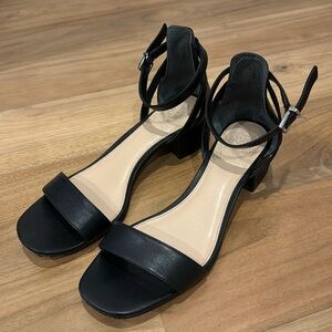 Vince Camuto black block heel sandals size 6.5